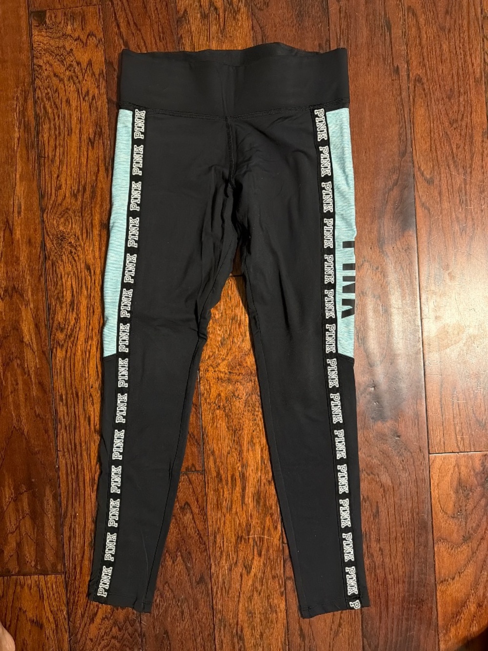 PINK workout leggings